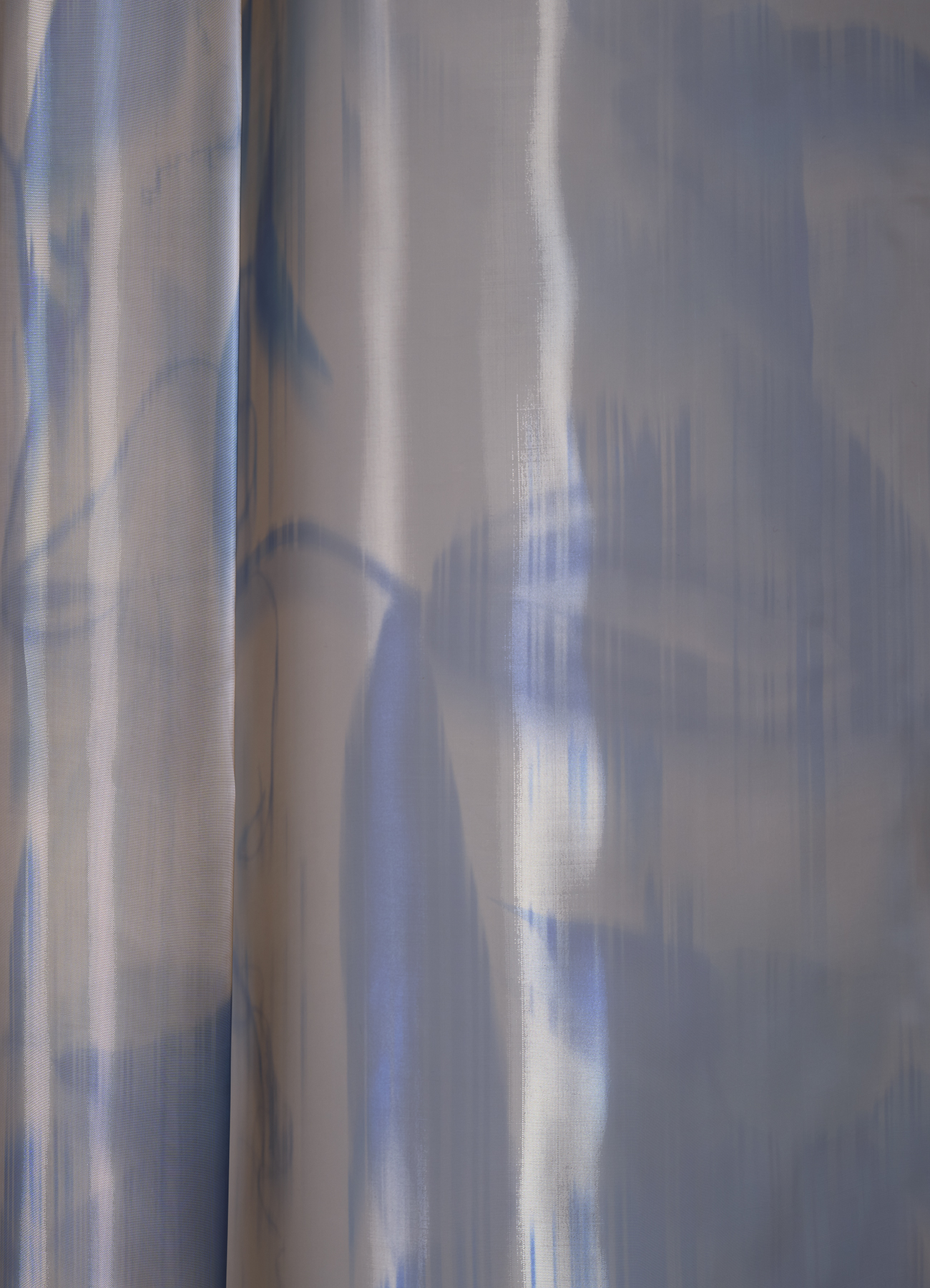 Printed metallic shine fabric