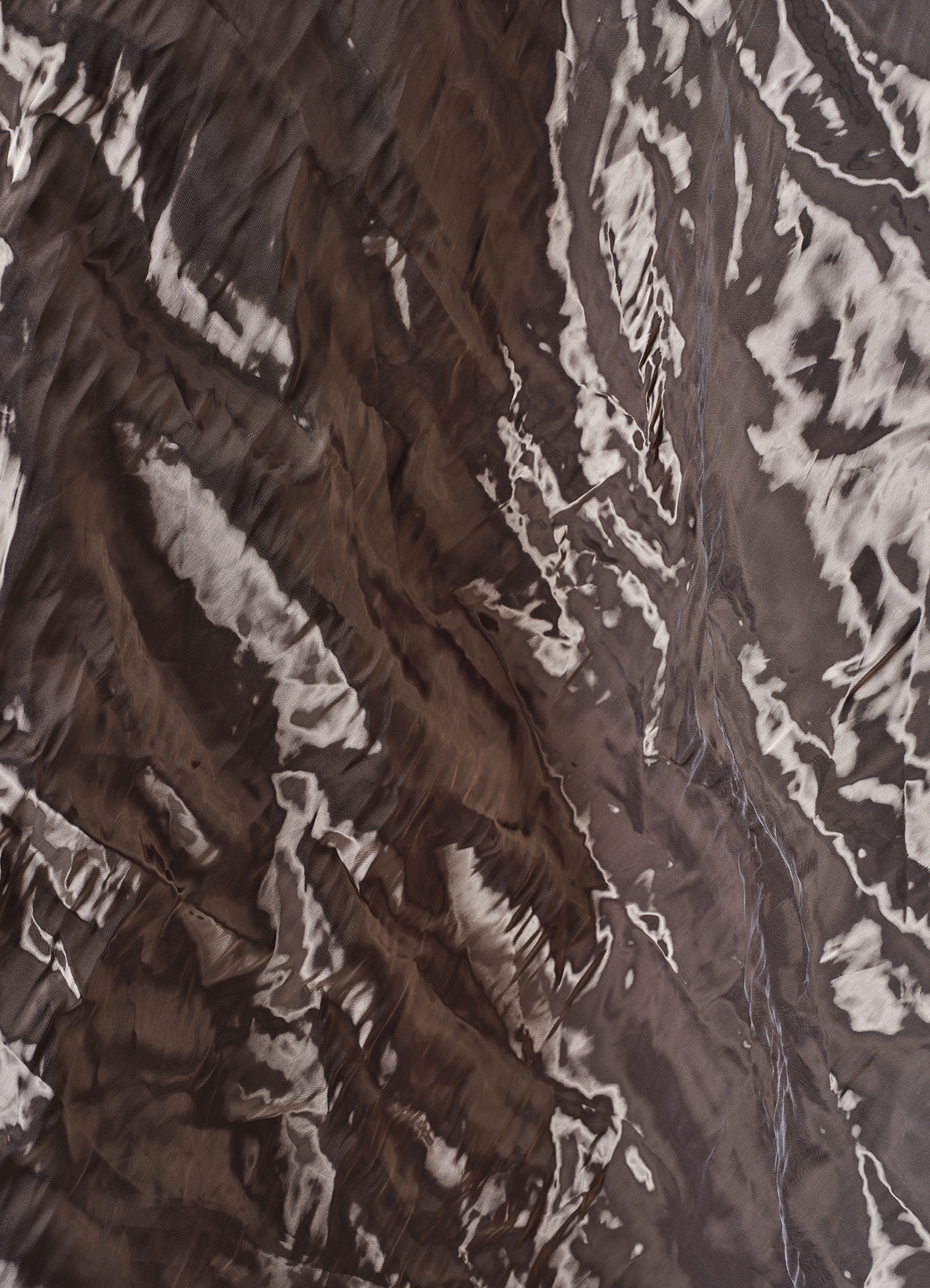 Metal fabric with large scale color blur print