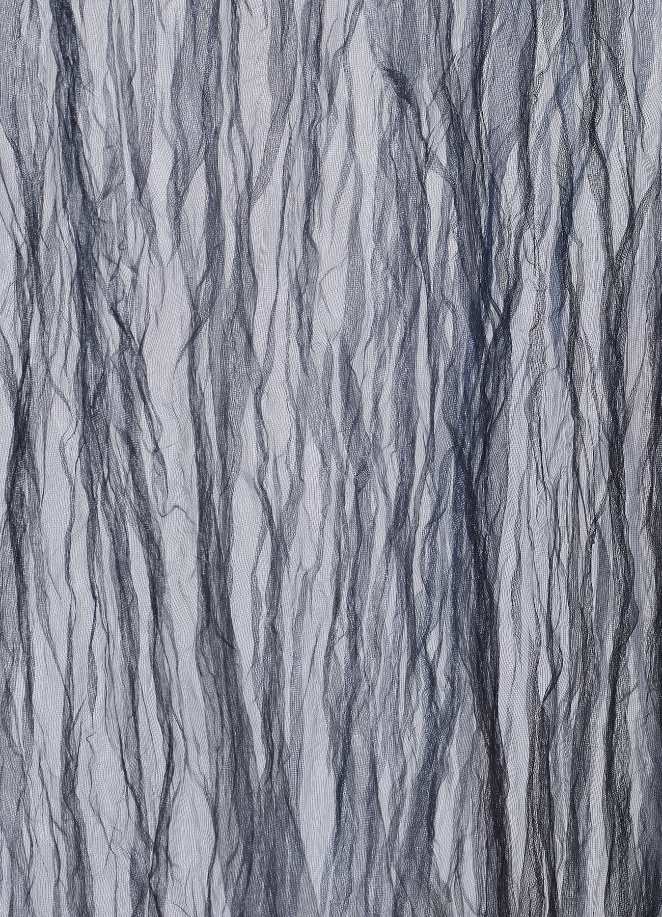 Light sheer metal fabric with vertical plissé and allover color blur print
