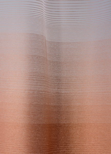 Flame-retardant woven panel with gradient effect