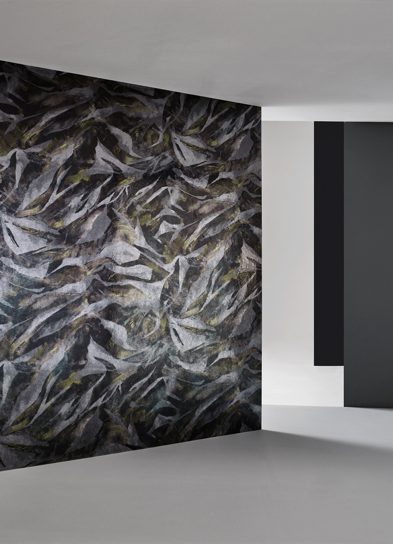digital print on wallpaper with foil